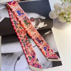 Auth Hermes Twilly scarfs